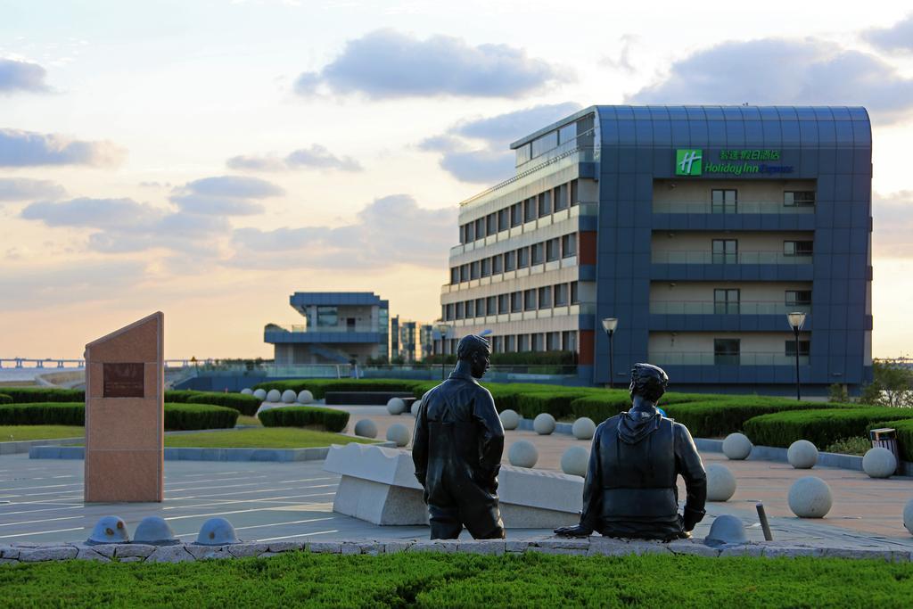 Holiday Inn Express Shanghai Nanhuizui ภายนอก รูปภาพ