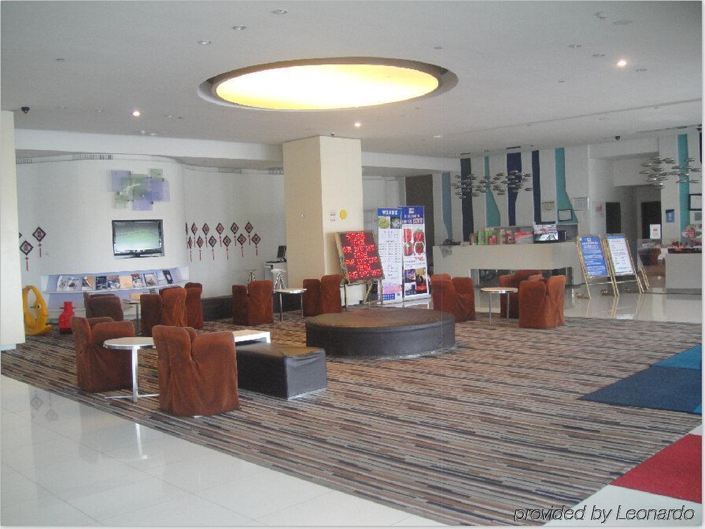 Holiday Inn Express Shanghai Nanhuizui ภายนอก รูปภาพ