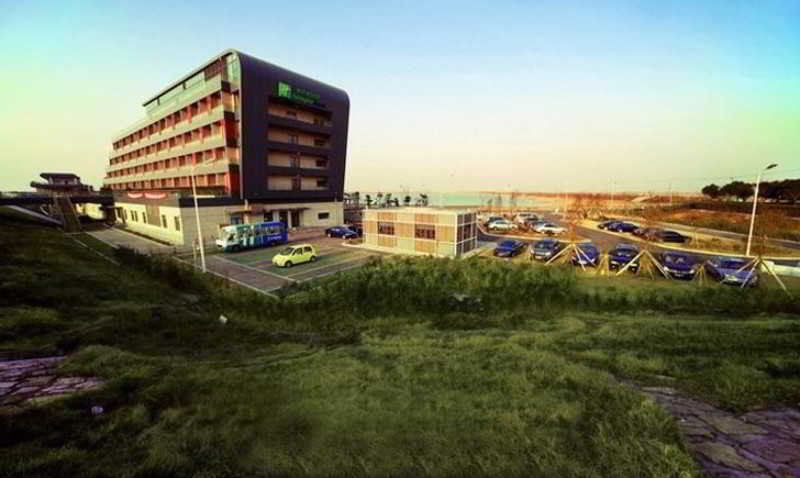 Holiday Inn Express Shanghai Nanhuizui ภายนอก รูปภาพ
