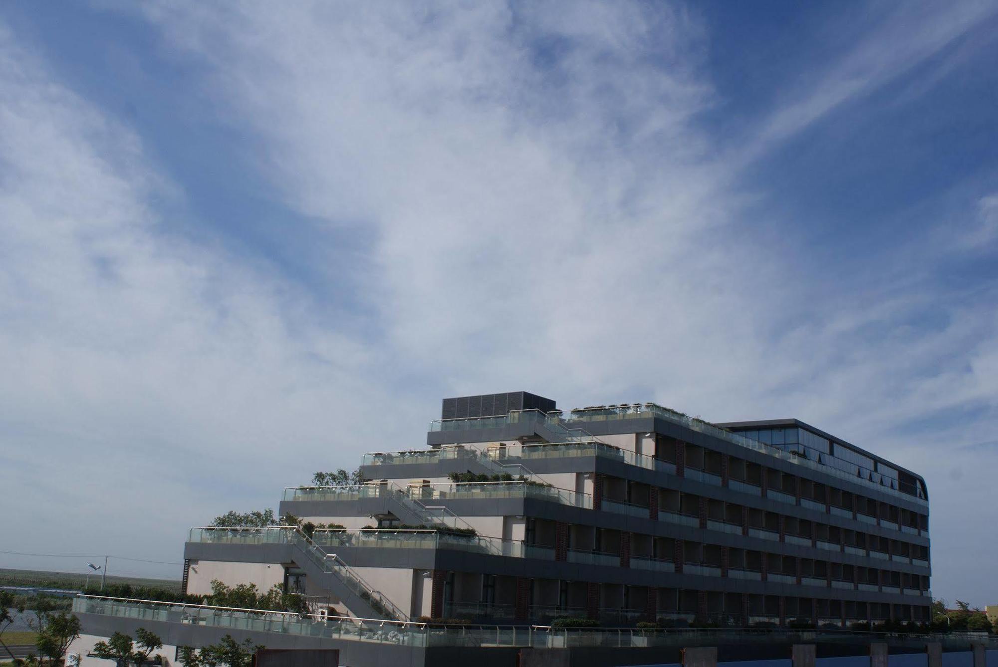 Holiday Inn Express Shanghai Nanhuizui ภายนอก รูปภาพ